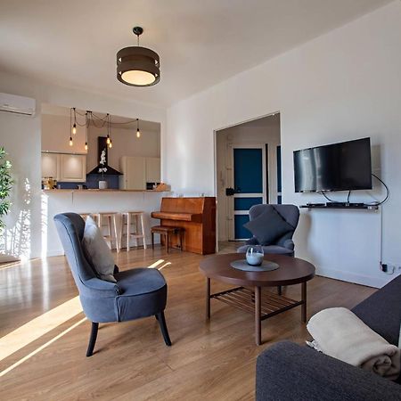 Place Au Manege Marseille Ngoại thất bức ảnh