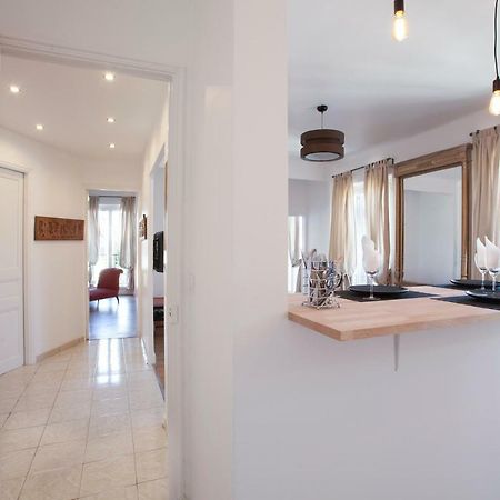 Place Au Manege Marseille Ngoại thất bức ảnh