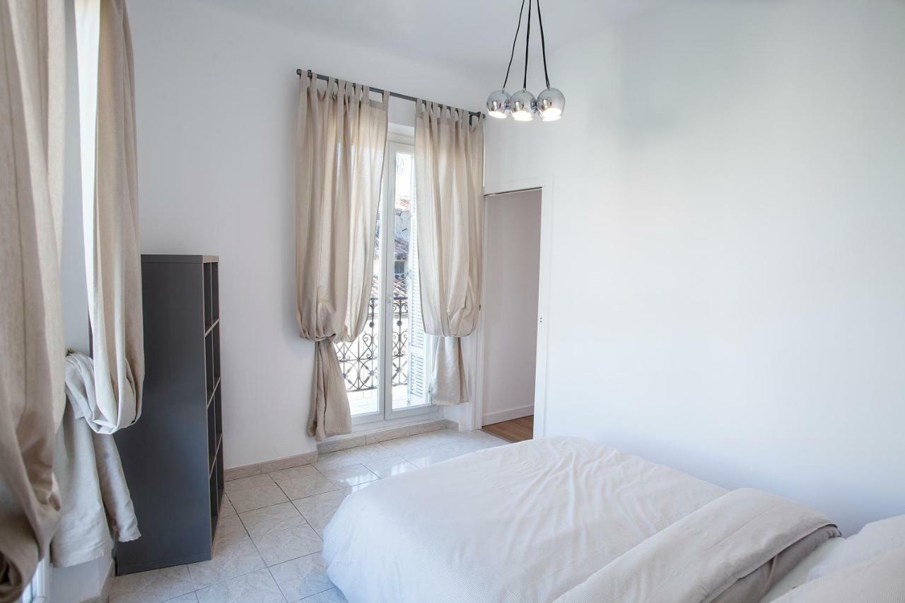 Place Au Manege Marseille Ngoại thất bức ảnh